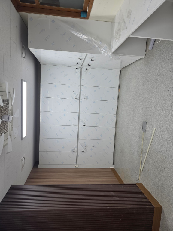 235149625_A7Lg3jRV_d799427c79e891369cbe3459821cfc75ca4979ae.jpg 이미지크게보기